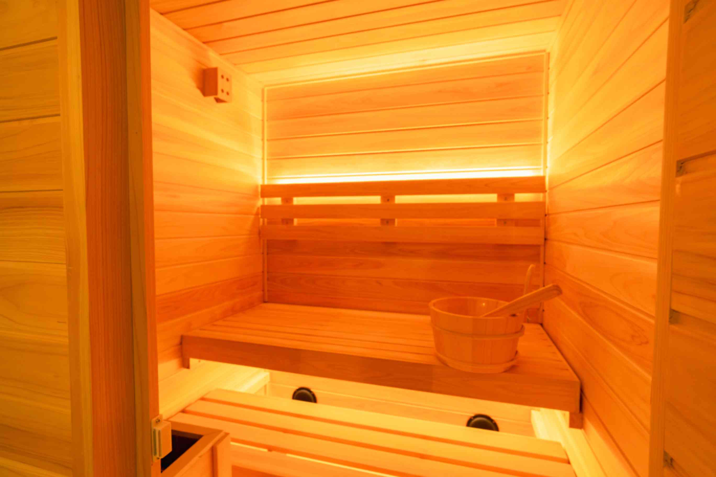 Sauna slide